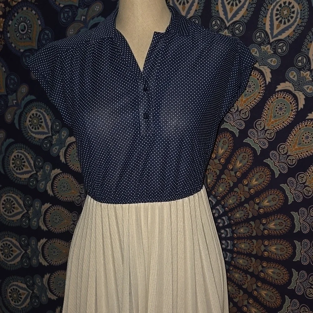 Berg Ray vintage dress size 8, early 80's - Picture 4 of 9